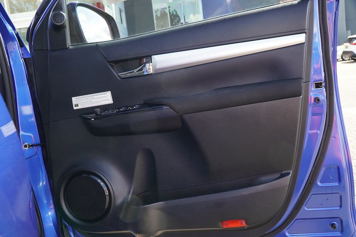 2020 Toyota Hilux SR5 GUN126R 4X4
