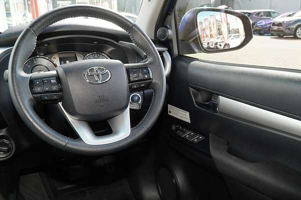 2020 Toyota Hilux SR5 GUN126R 4X4
