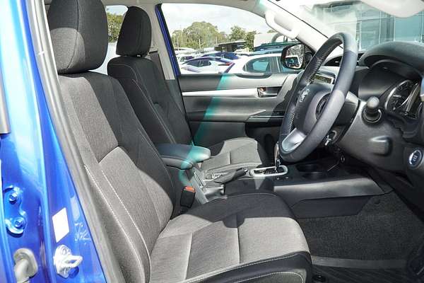 2020 Toyota Hilux SR5 GUN126R 4X4