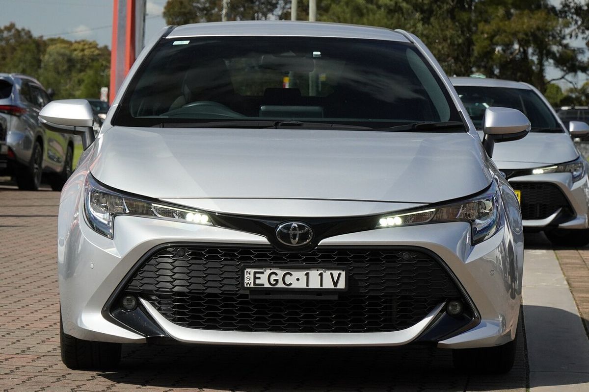 2020 Toyota Corolla SX MZEA12R
