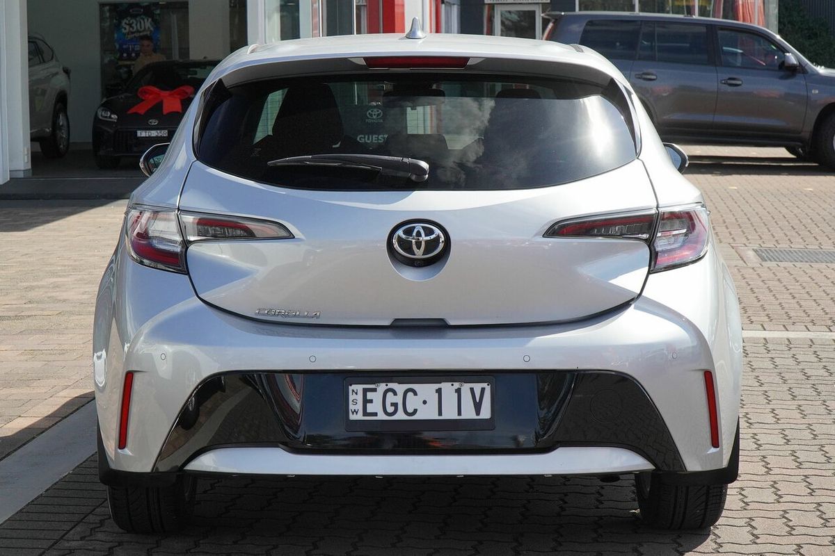 2020 Toyota Corolla SX MZEA12R