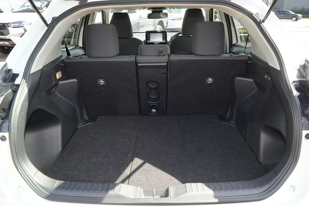 2023 Toyota Yaris Cross GX MXPJ15R