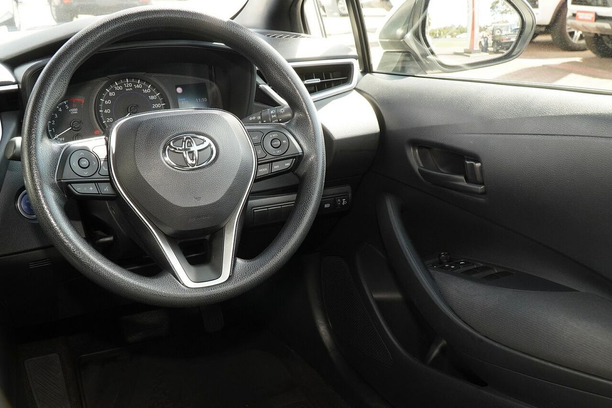 2020 Toyota Corolla Ascent Sport MZEA12R