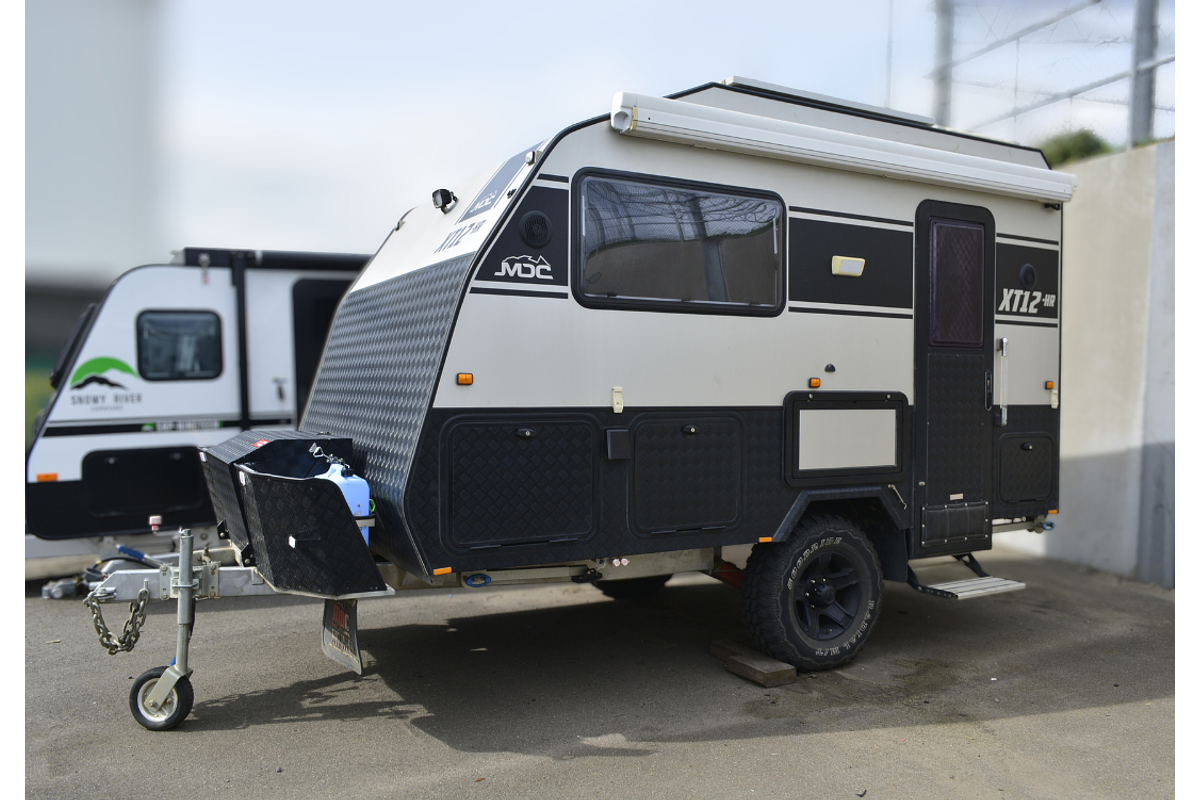 2018 MDC XT12-HR