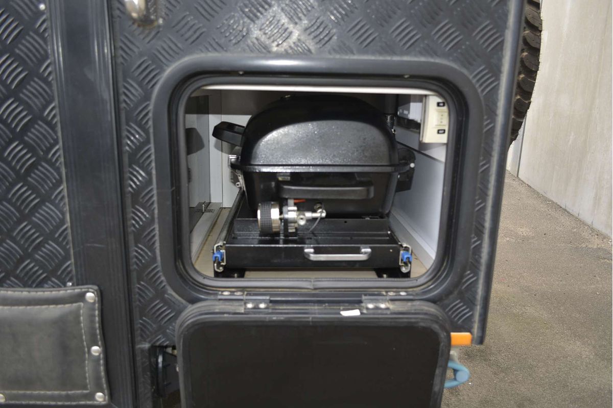 2018 MDC XT12-HR