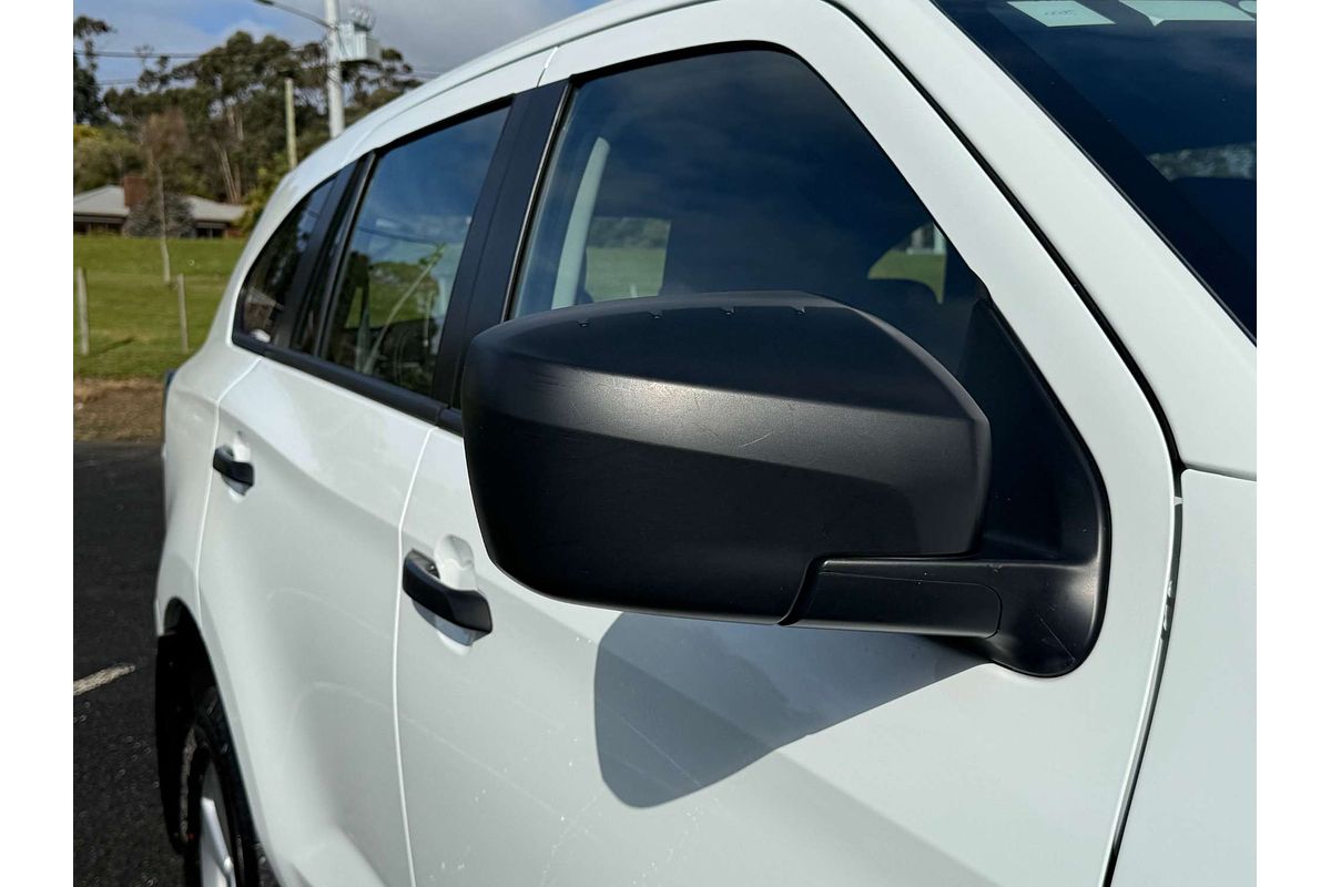 2023 Isuzu MU-X LS-M