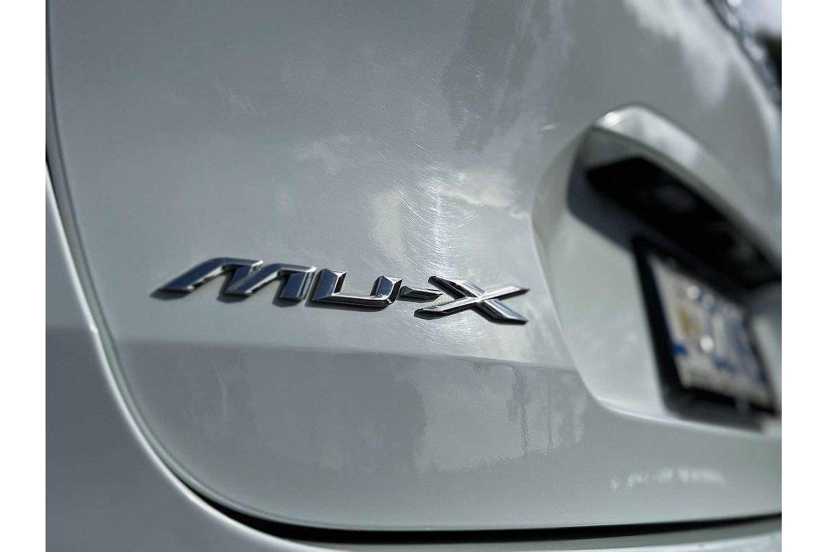 2023 Isuzu MU-X LS-M