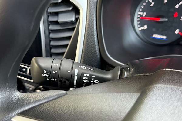 2023 Isuzu MU-X LS-M