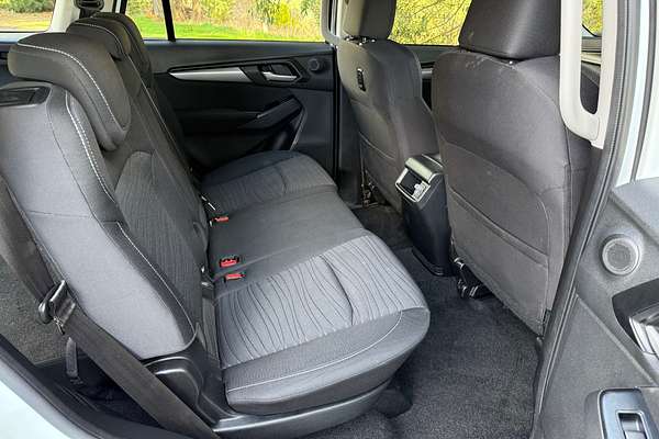2023 Isuzu MU-X LS-M