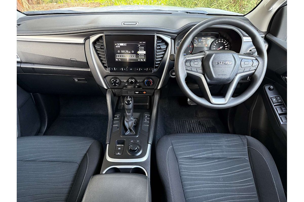 2023 Isuzu MU-X LS-M