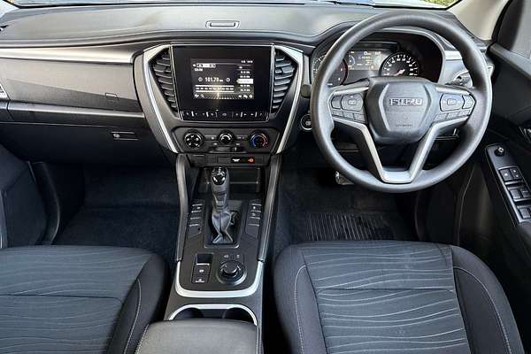 2023 Isuzu MU-X LS-M