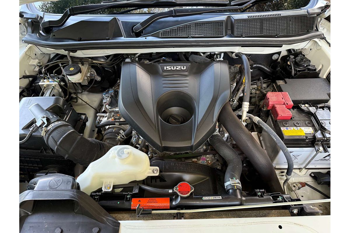 2023 Isuzu MU-X LS-M