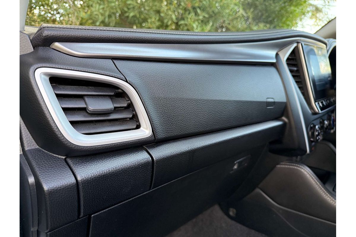2023 Isuzu MU-X LS-M