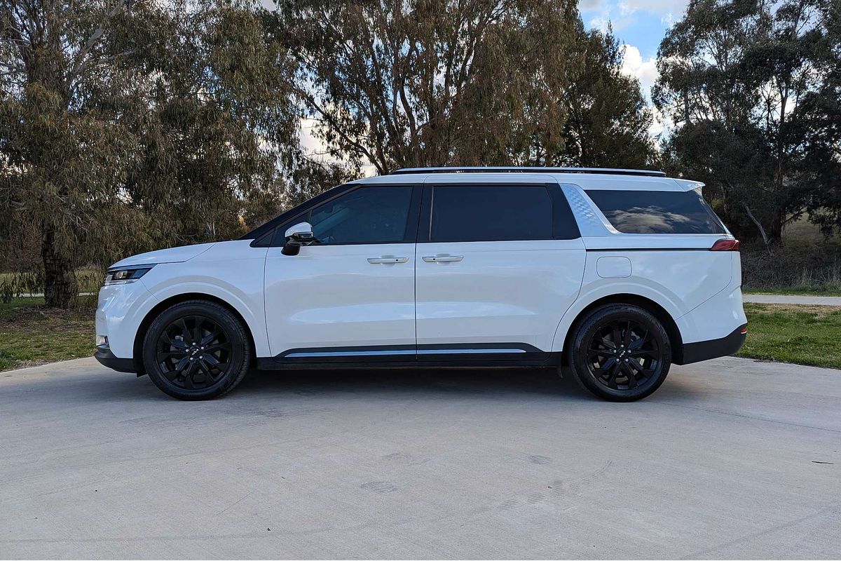 2022 Kia Carnival Platinum KA4