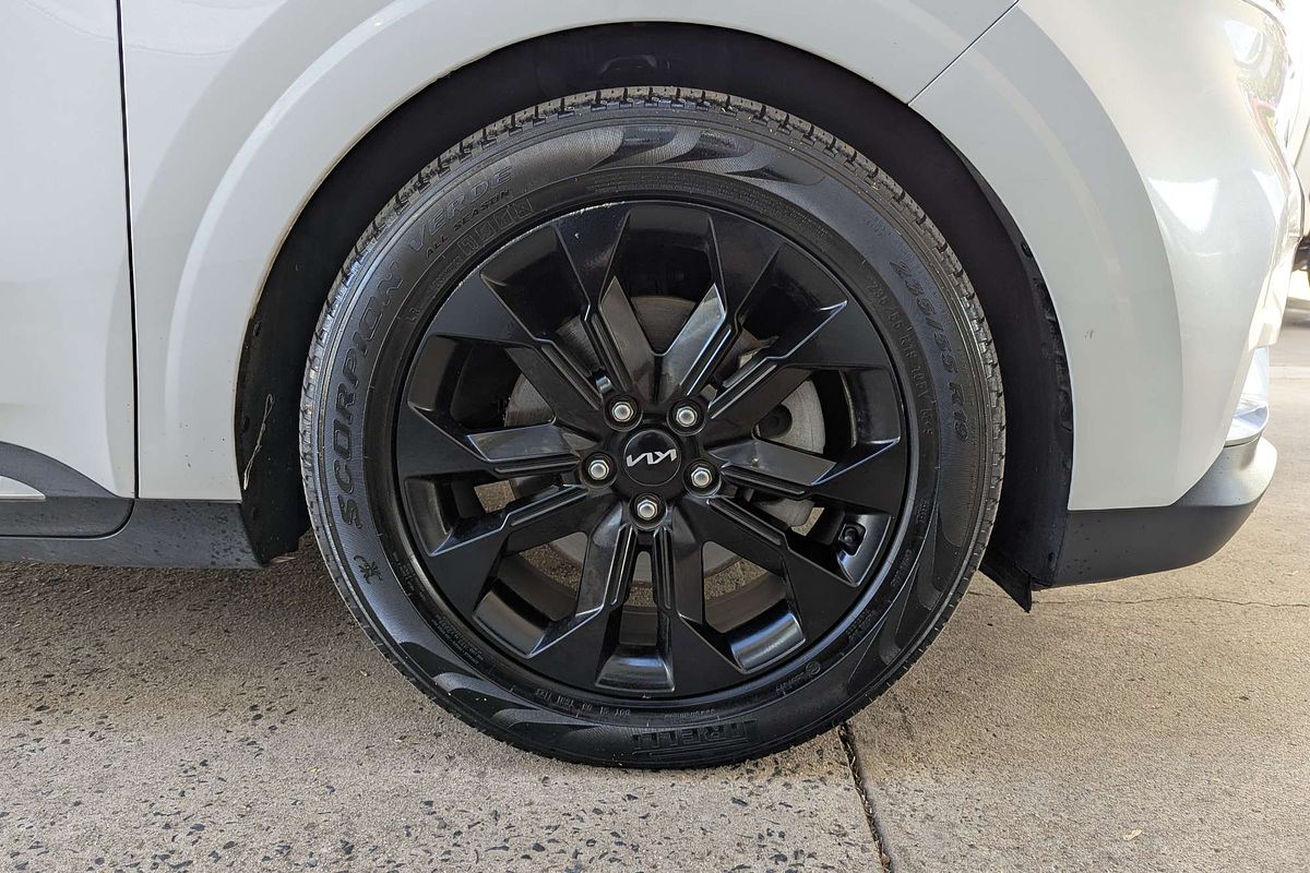 2022 Kia Carnival Platinum KA4