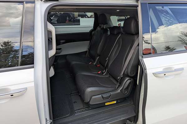 2022 Kia Carnival Platinum KA4