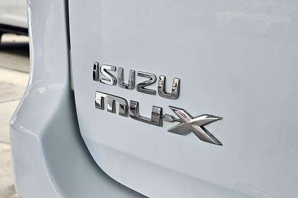 2018 Isuzu MU-X LS-M