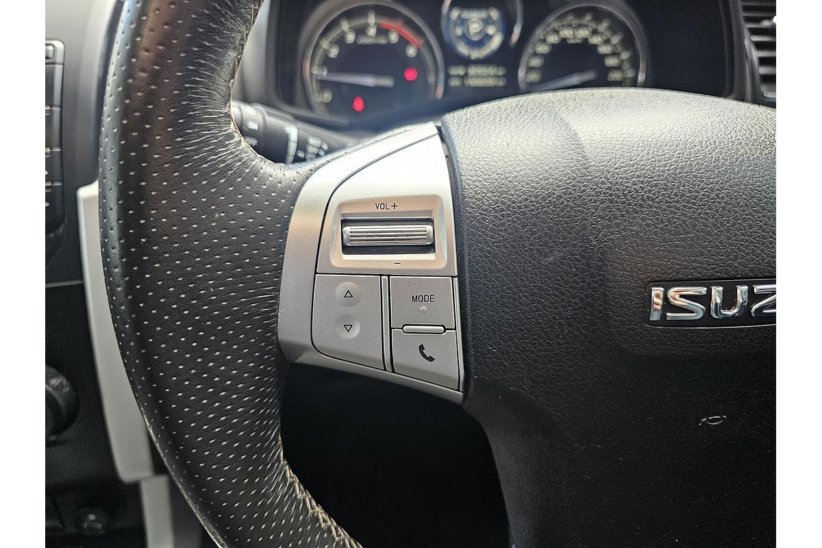 2018 Isuzu MU-X LS-M