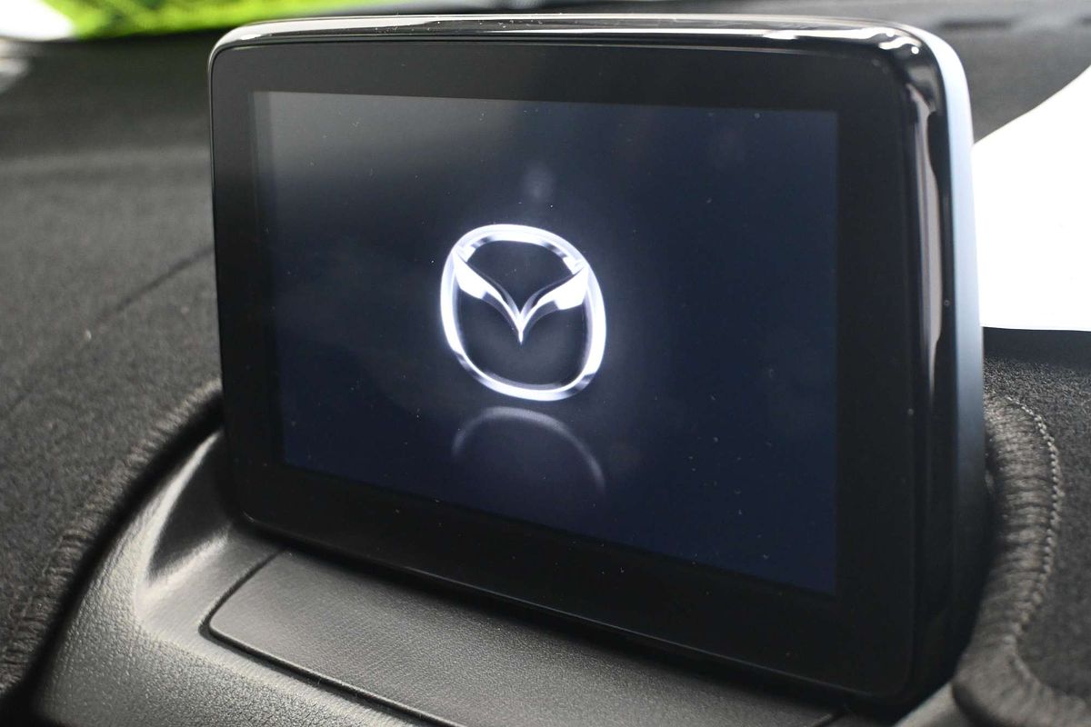 2017 Mazda 2 Maxx DJ Series