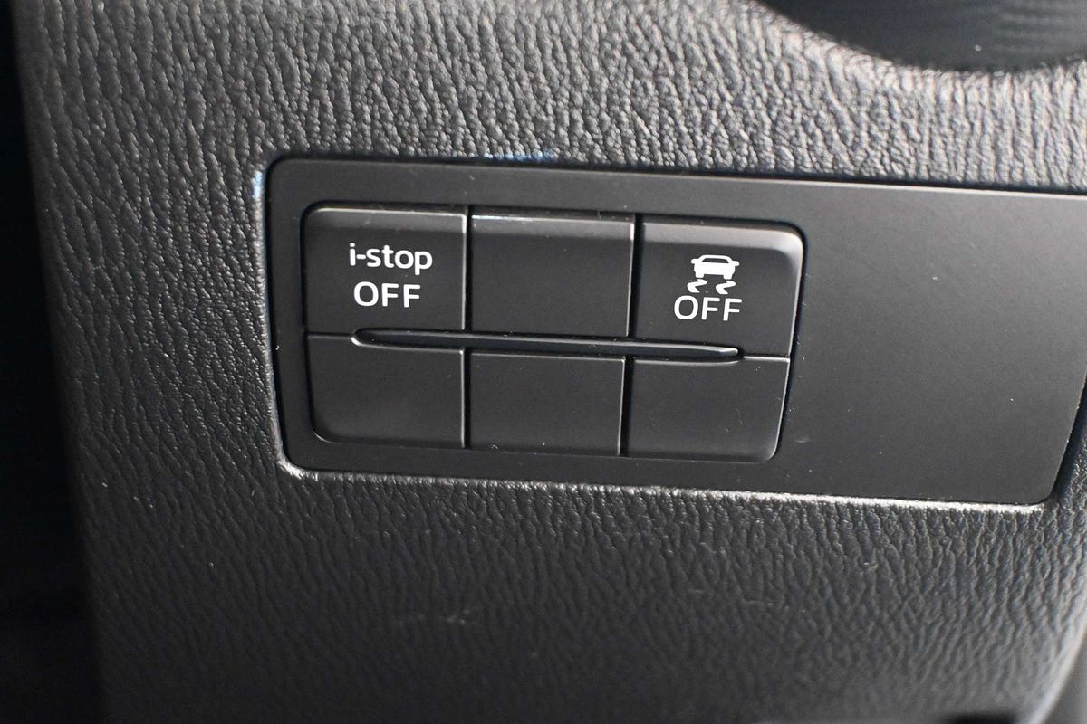 2017 Mazda 2 Maxx DJ Series