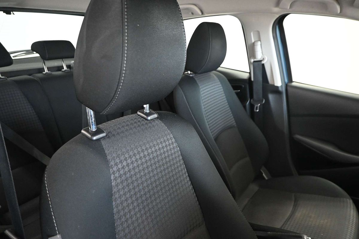 2017 Mazda 2 Maxx DJ Series