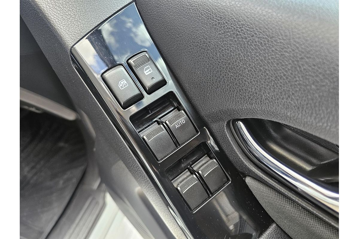 2018 Isuzu MU-X LS-M