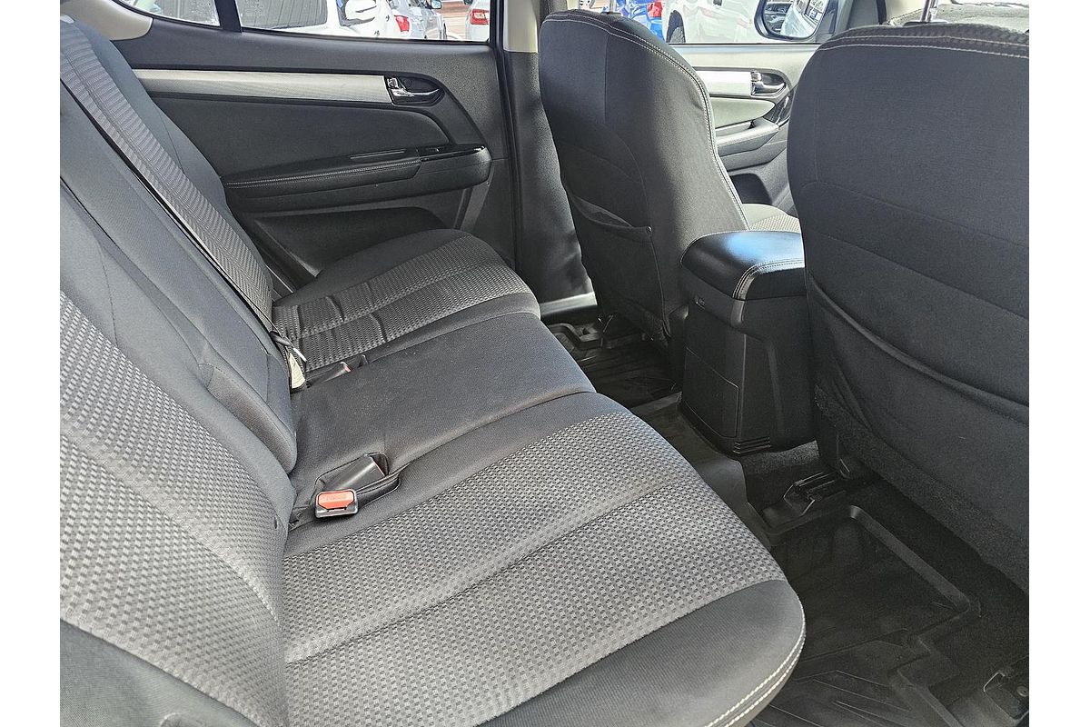 2018 Isuzu MU-X LS-M