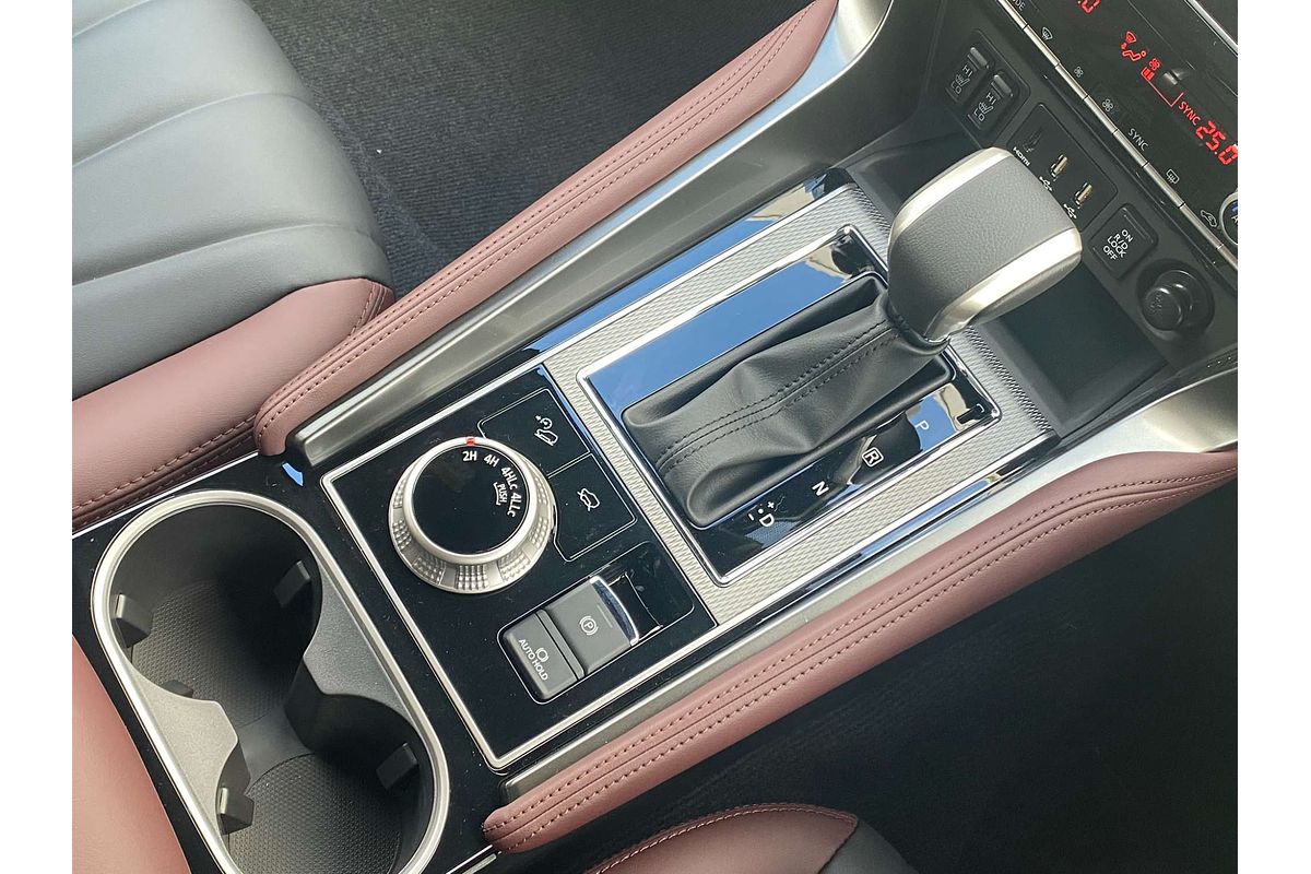 2025 Mitsubishi Pajero Sport GSR QG