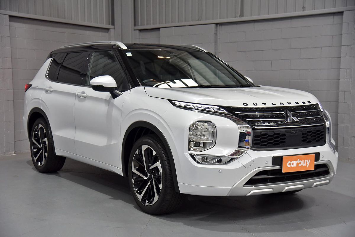 2024 Mitsubishi Outlander Exceed Tourer ZM