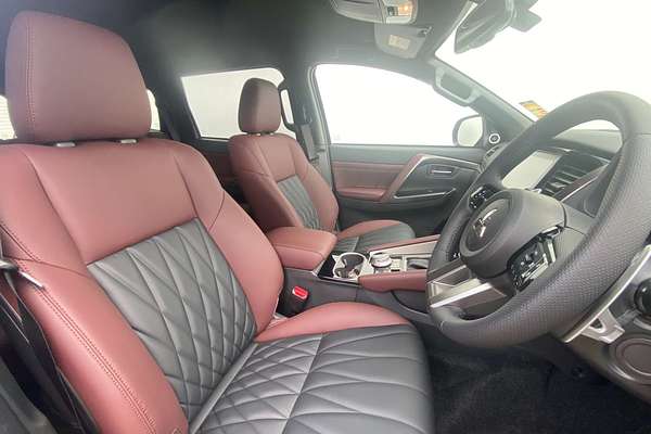2025 Mitsubishi Pajero Sport GSR QG