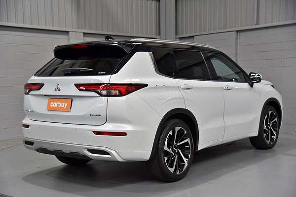 2024 Mitsubishi Outlander Exceed Tourer ZM