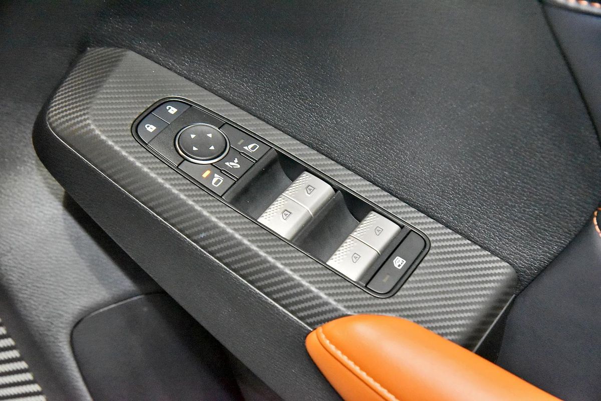 2024 Mitsubishi Outlander Exceed Tourer ZM