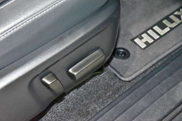 2024 Toyota Hilux Rogue 48V GUN126R 4X4
