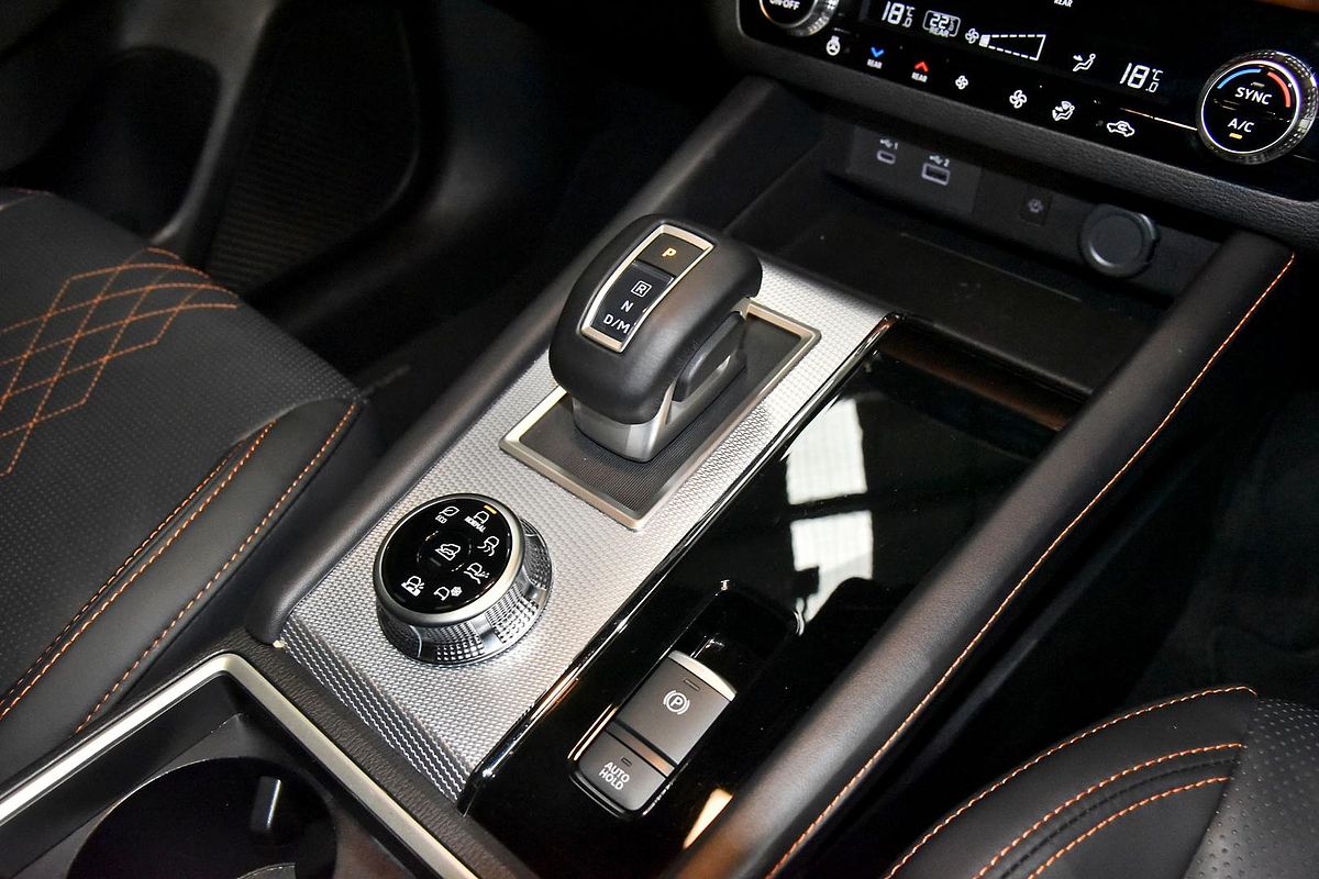 2024 Mitsubishi Outlander Exceed Tourer ZM