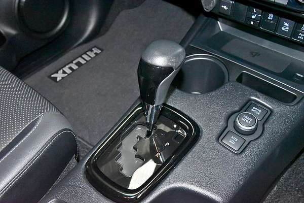 2024 Toyota Hilux Rogue 48V GUN126R 4X4