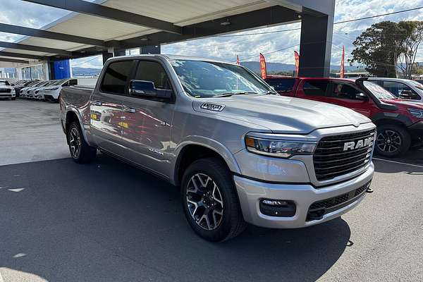 2025 RAM 1500 Laramie Sport Hurricane SO RamBox DT 4X4 SWB