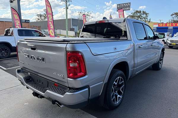 2025 RAM 1500 Laramie Sport Hurricane SO RamBox DT 4X4 SWB