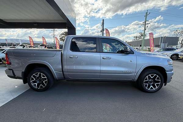 2025 RAM 1500 Laramie Sport Hurricane SO RamBox DT 4X4 SWB