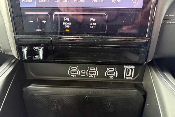 2025 RAM 1500 Laramie Sport Hurricane SO RamBox DT 4X4 SWB