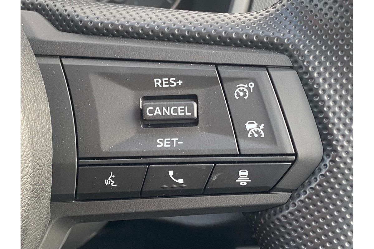 2025 Mitsubishi Triton GLX MV 4X4