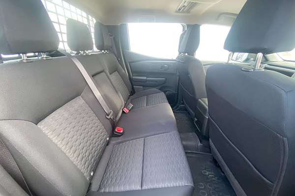 2025 Mitsubishi Triton GLX MV 4X4