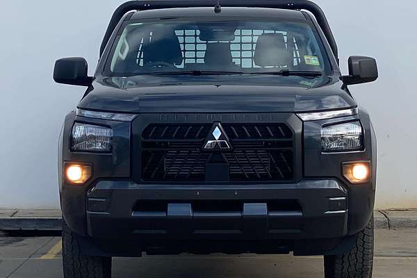 2025 Mitsubishi Triton GLX MV 4X4
