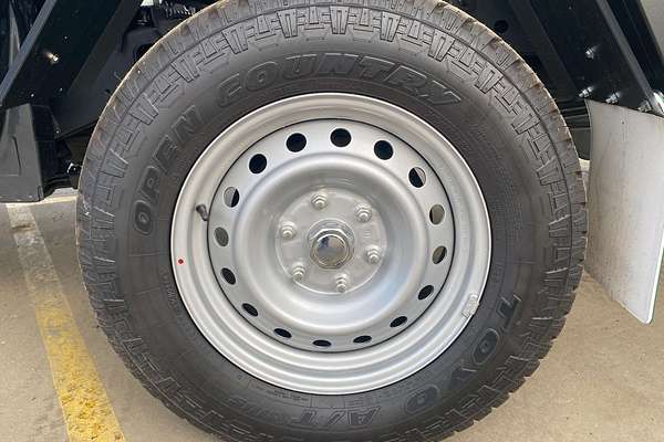 2025 Mitsubishi Triton GLX MV 4X4