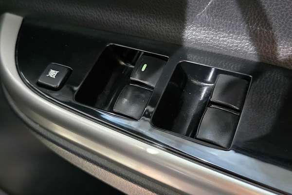 2018 Mitsubishi Triton GLS Premium MR 4X4