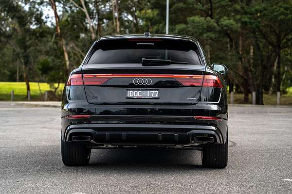 2025 Audi Q8 50 TDI S line F1