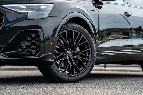 2025 Audi Q8 50 TDI S line F1