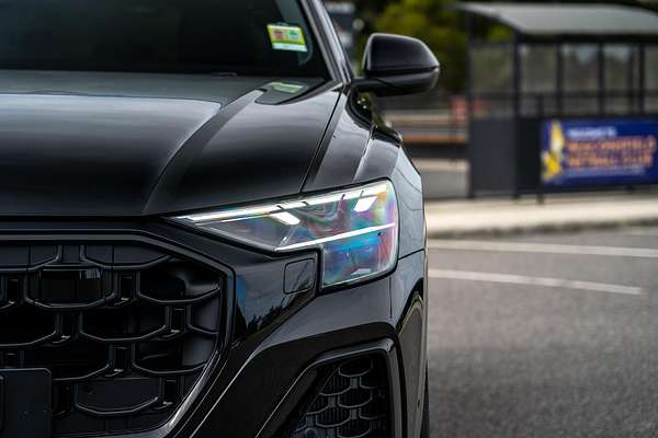 2025 Audi Q8 50 TDI S line F1