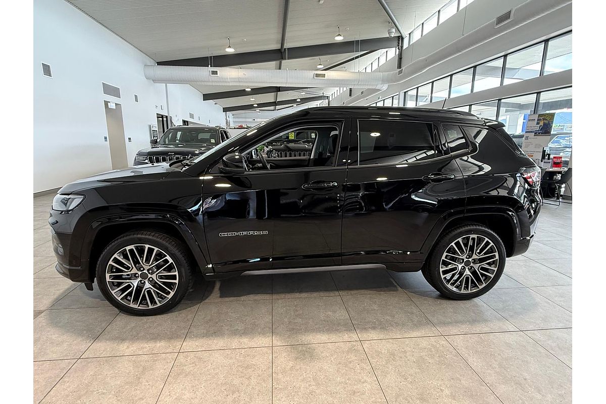 2025 Jeep Compass Summit e-Hybrid MV