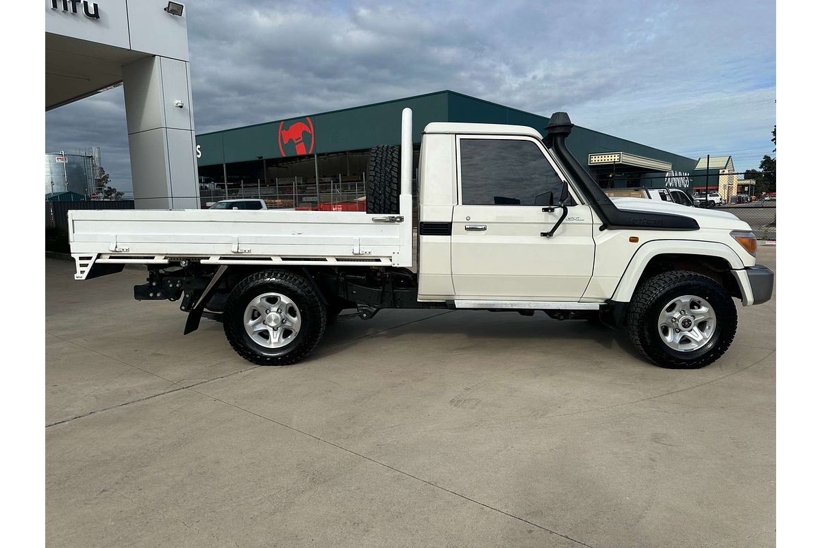 2022 Toyota Landcruiser GXL VDJ79R