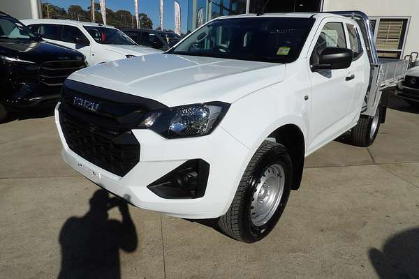 2025 Isuzu D-MAX SX High Ride Rear Wheel Drive